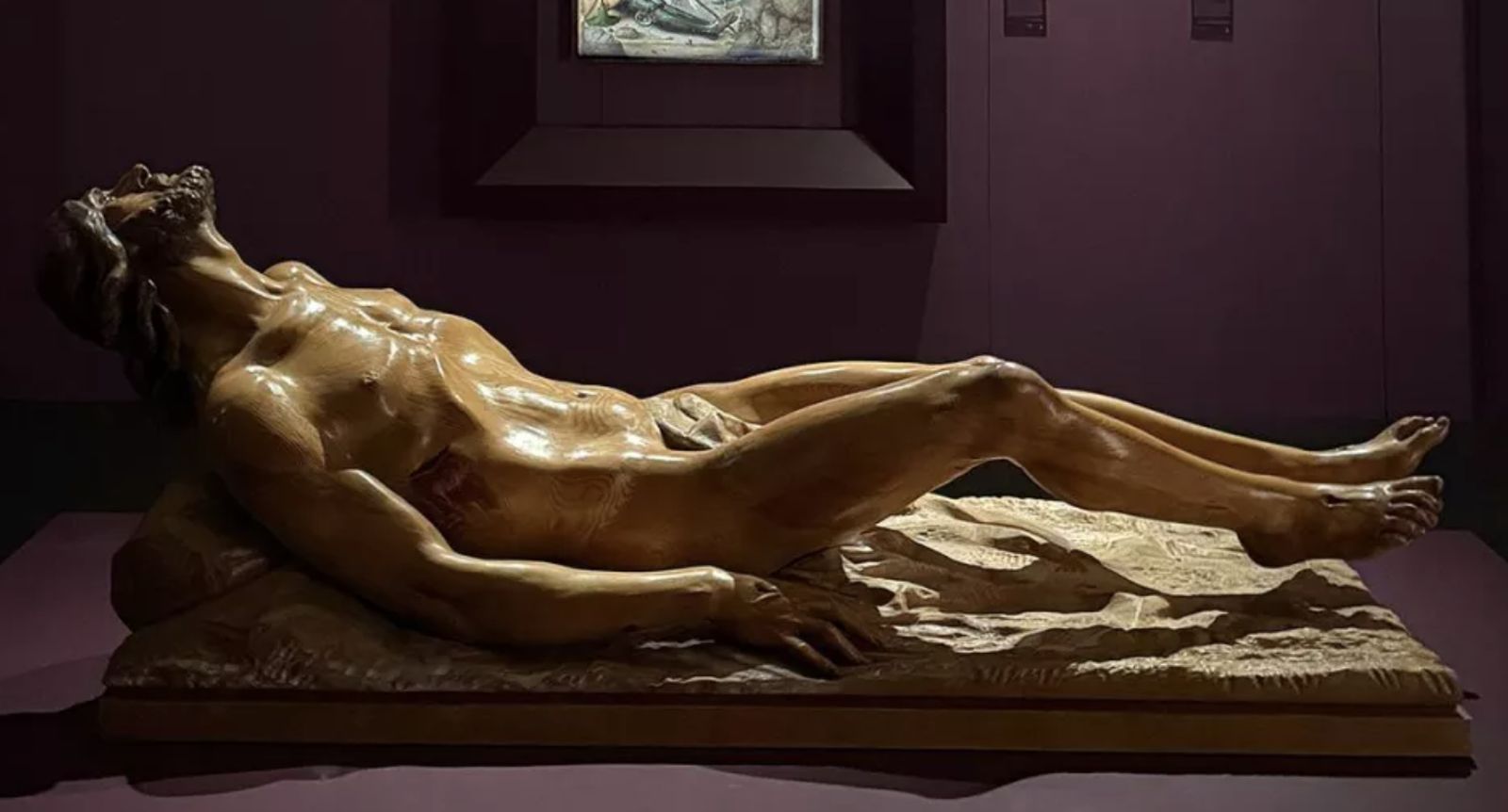 Cristo resucita en un Santo Sepulcro cerrado, Trump 'endiosado', el Papa clama contra la guerra