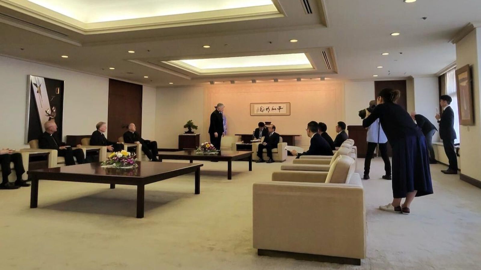 Encuentro con el alcalde de Hiroshima