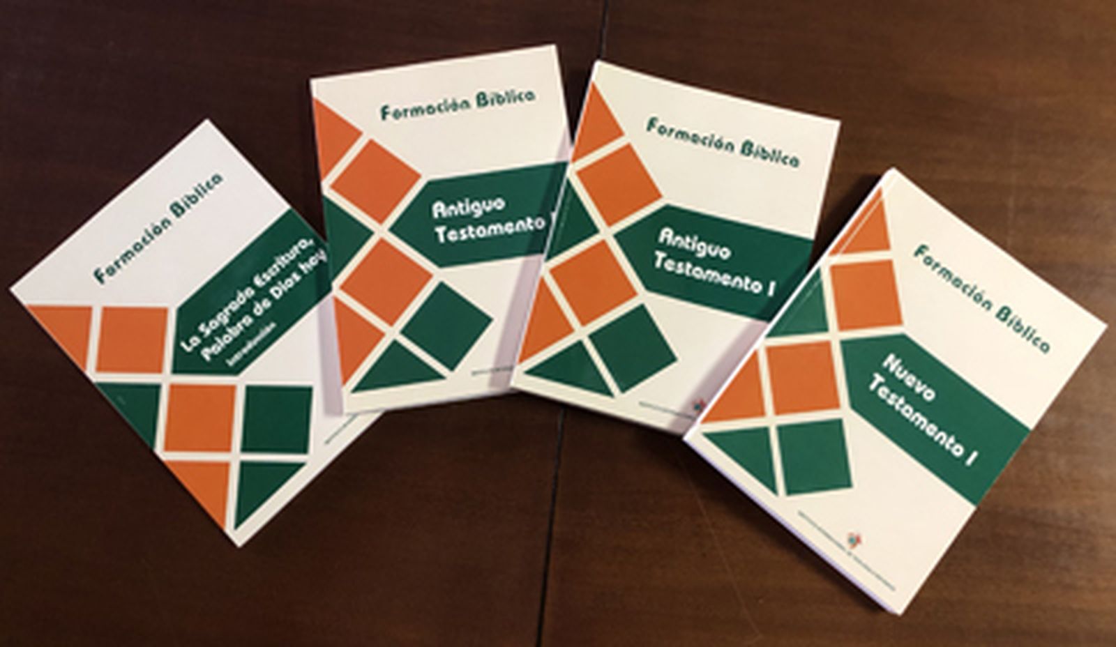 Formación Bíblica. Antiguo y Nuevo Testamento