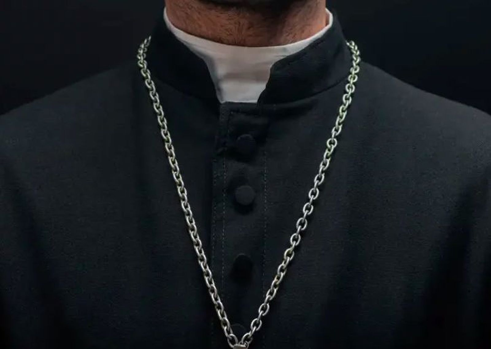 Arquidiócesis Primada de México alerta sobre sacerdotes falsos