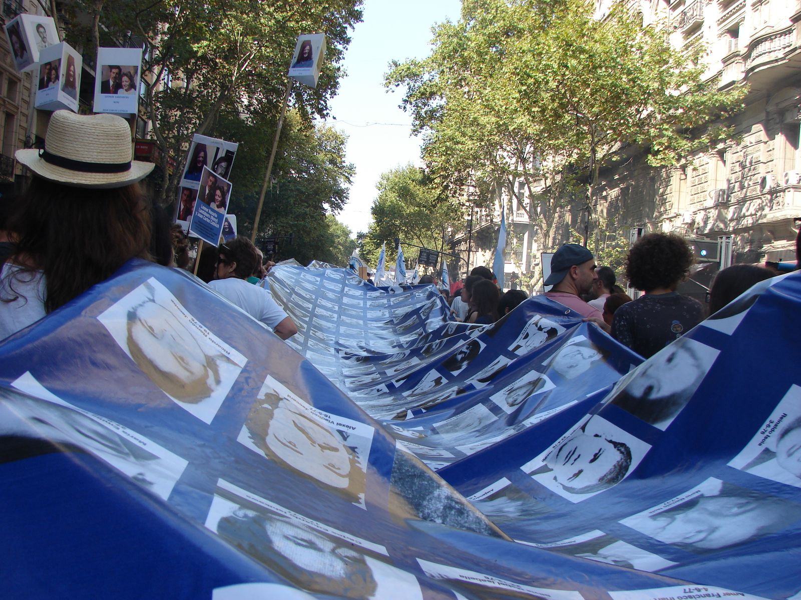 La iglesia ausente otro 24