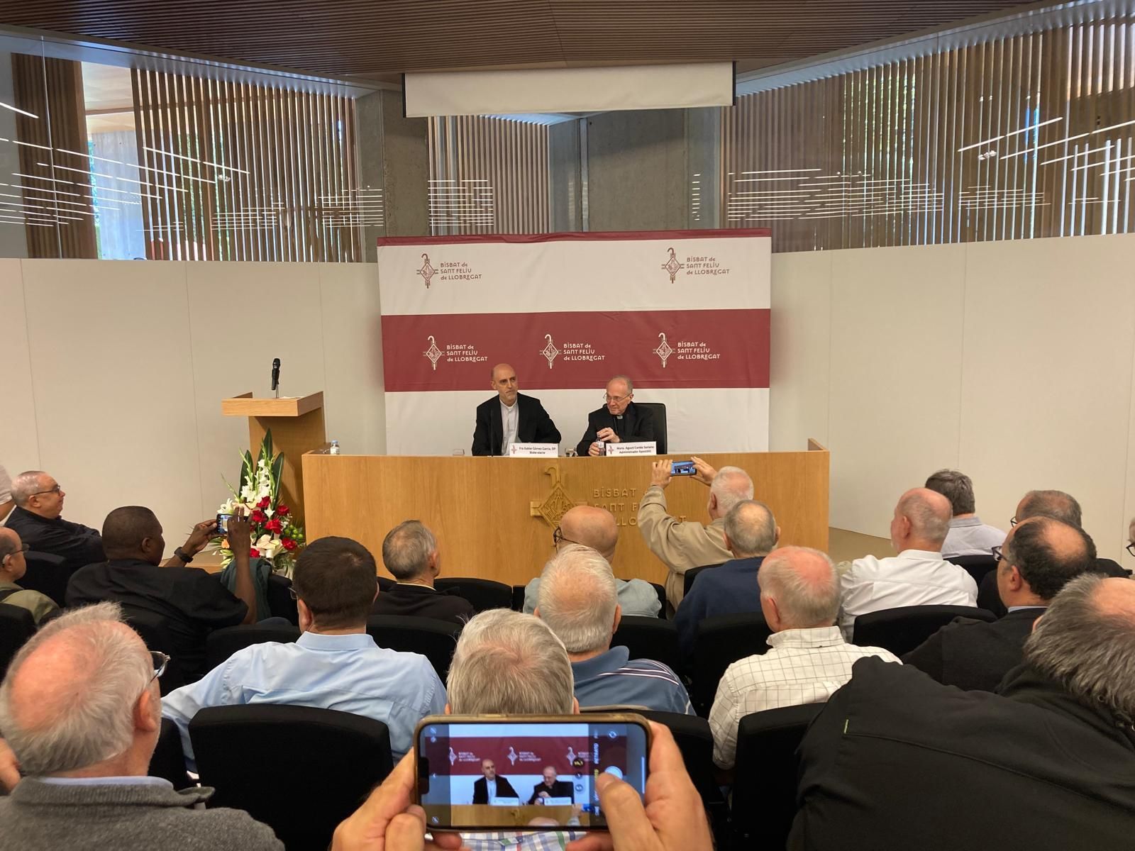 Xabi Gómez, op, junto a Agustí Cortés