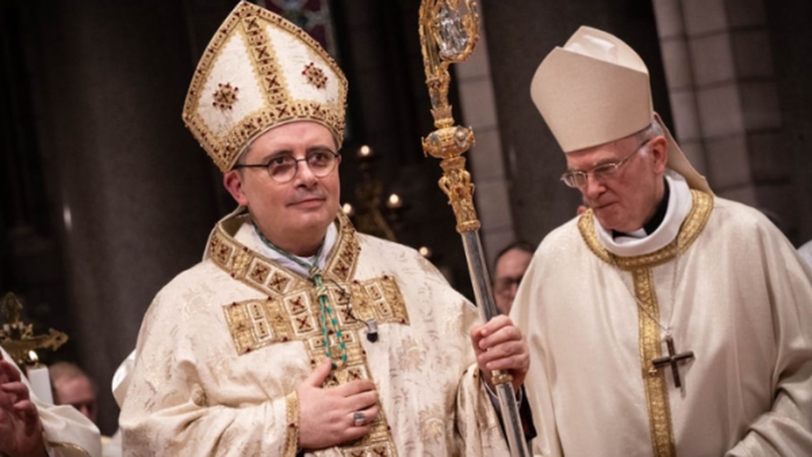 “He centrado la atención en el ámbito de la infancia y la juventud, visitando todas las realidades vinculadas a la transmisión de la fe”, asegura el arzobispo monegasco.