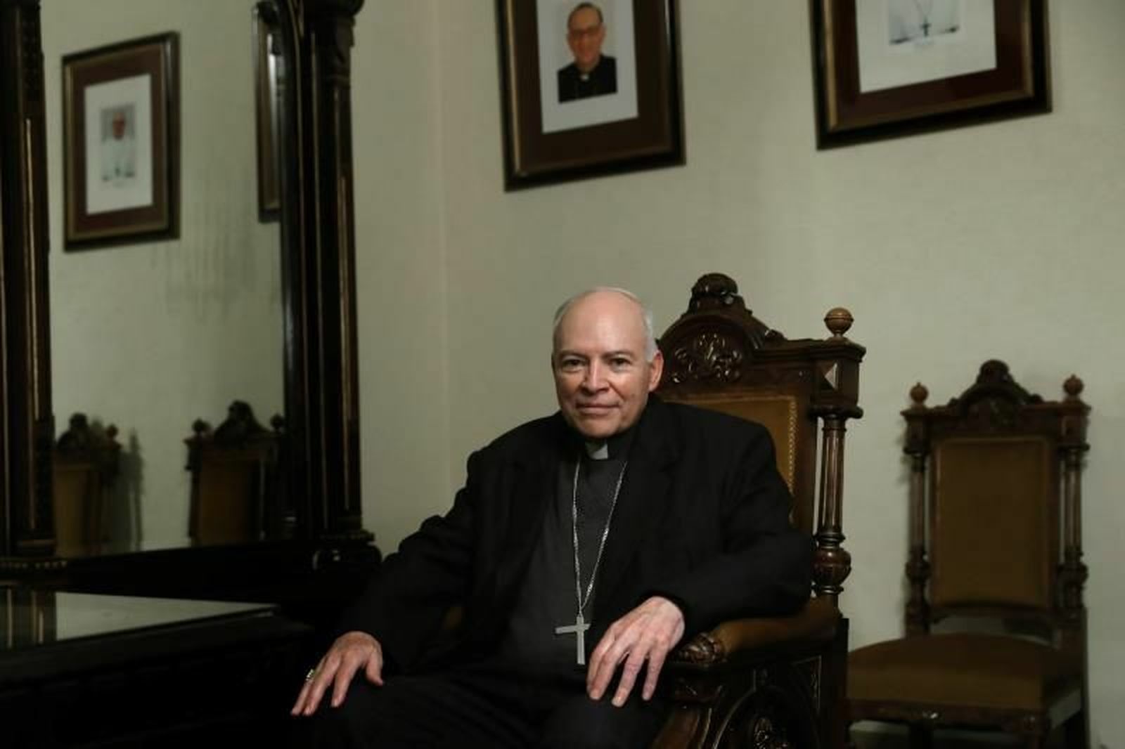 Cardenal  Aguiar Retes, arzobispo primado de México