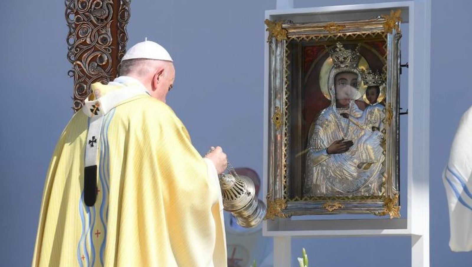 Francisco se despide de Budapest