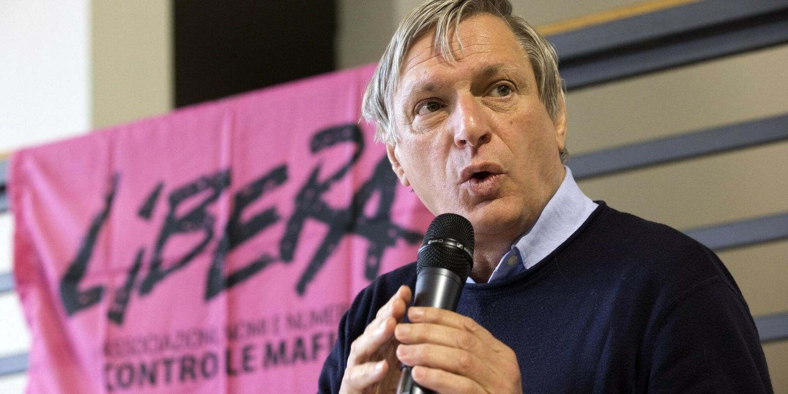 Don Luigi Ciotti, la lucha contra mafia y desigualdades en Italia