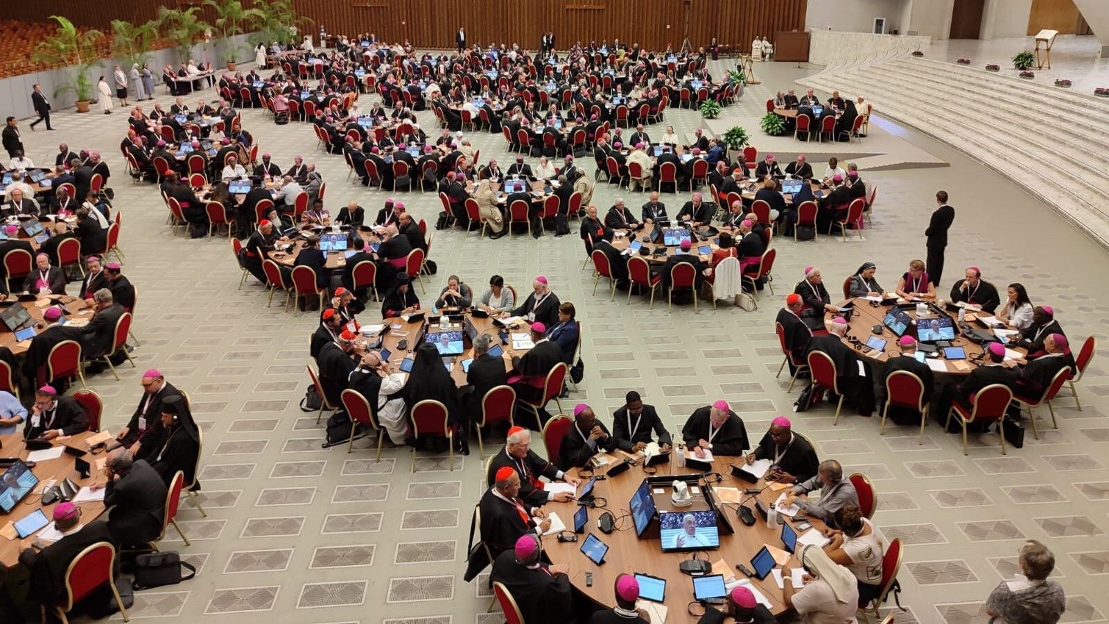 Los 35 grupos en que se divide la Asamblea se irán renovando al final de cada módulo