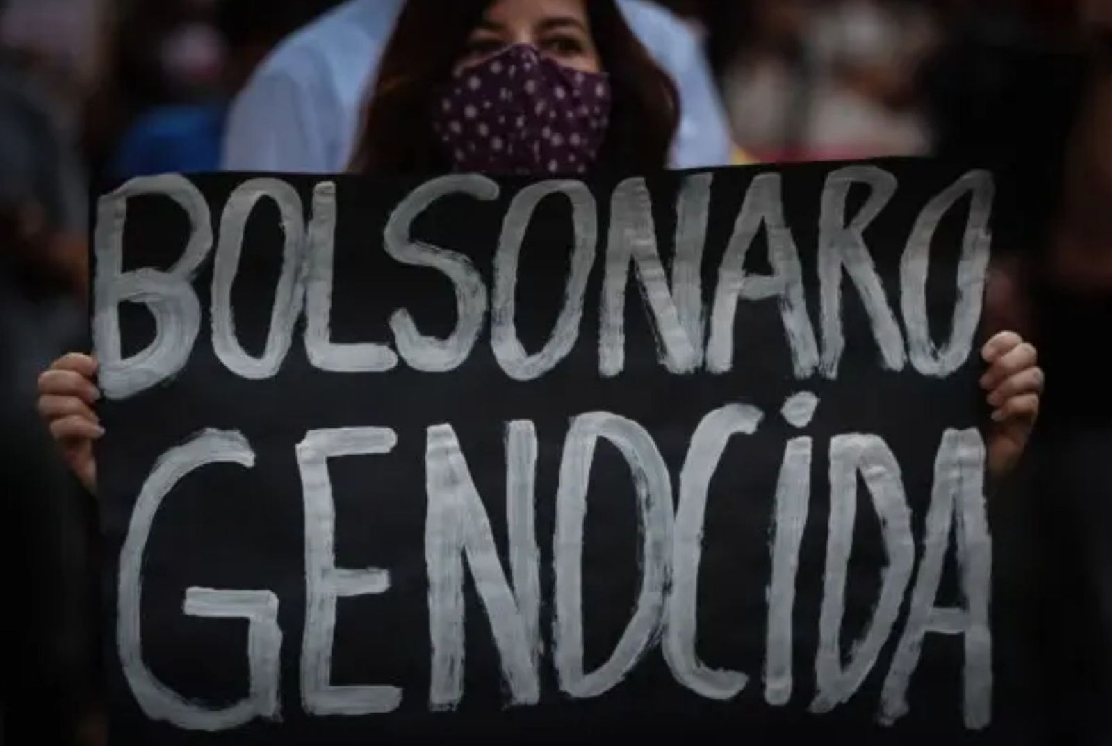 Bolsoraro genocida
