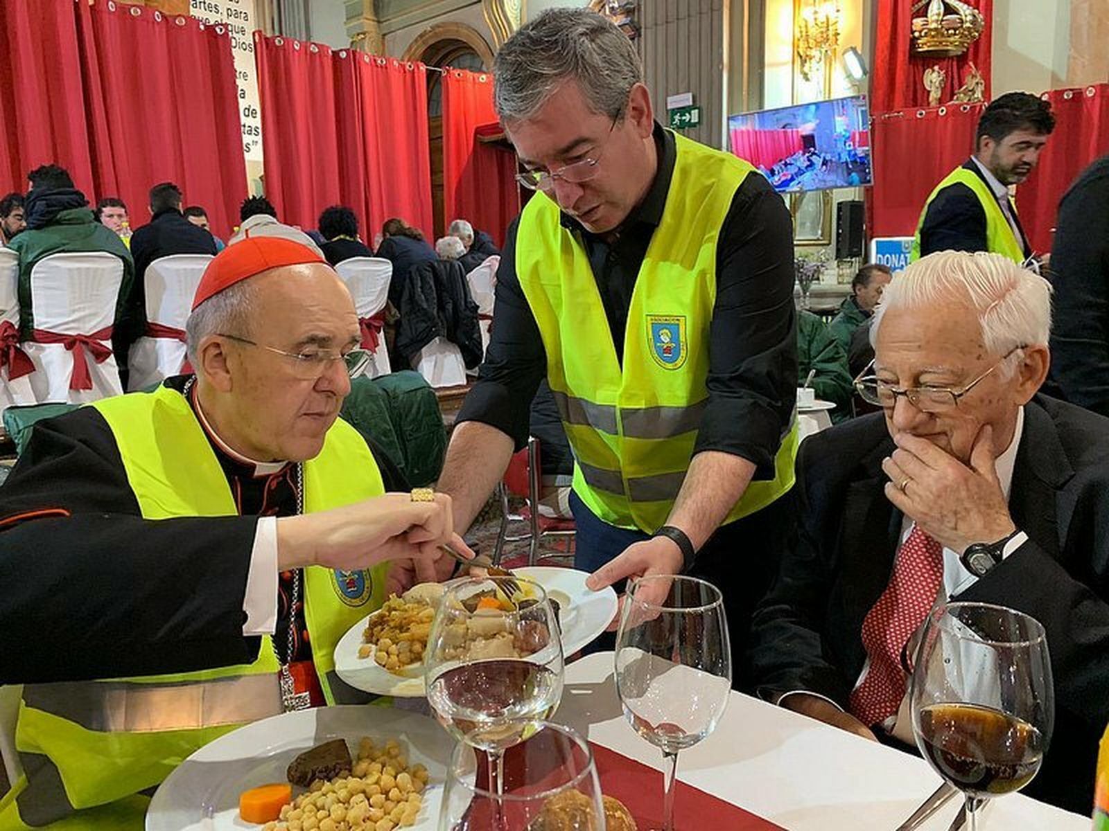 Osoro y el Padre Ángel
