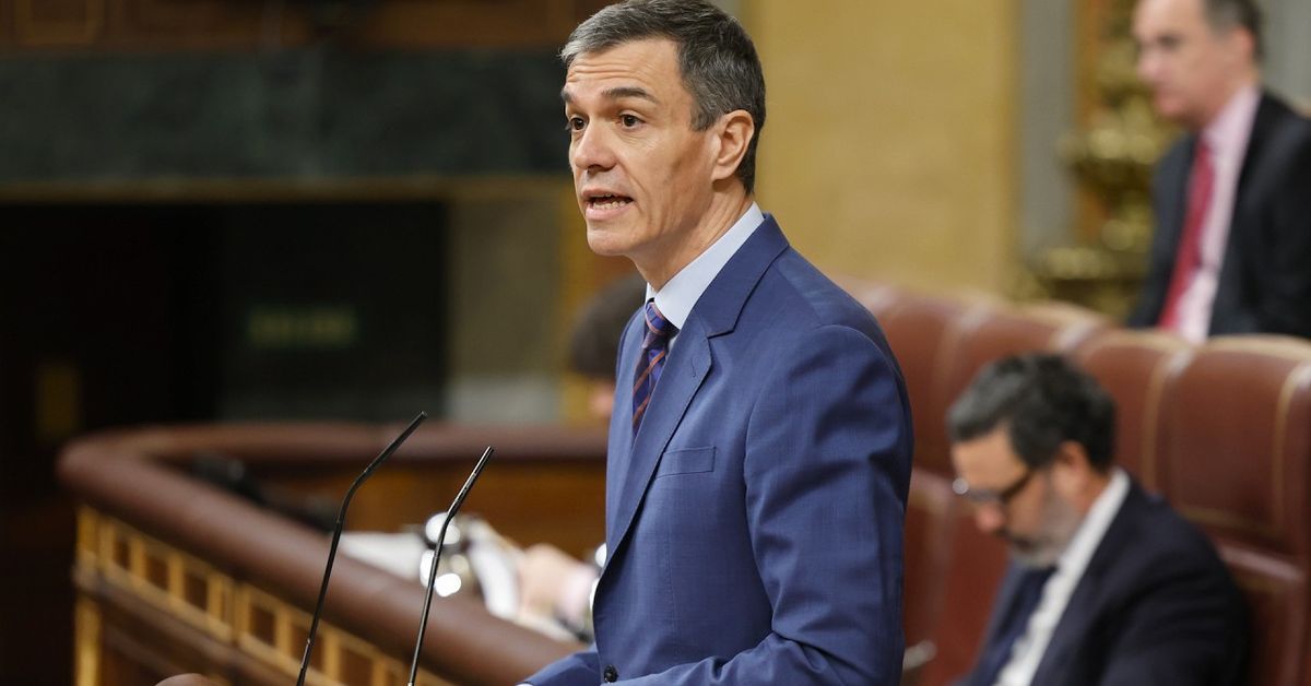 Pedro Sánchez: "Yo no escucho a VOX y al PP decir que el Papa está con ...