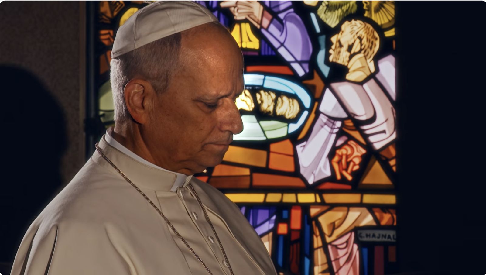 El Papa, en oración