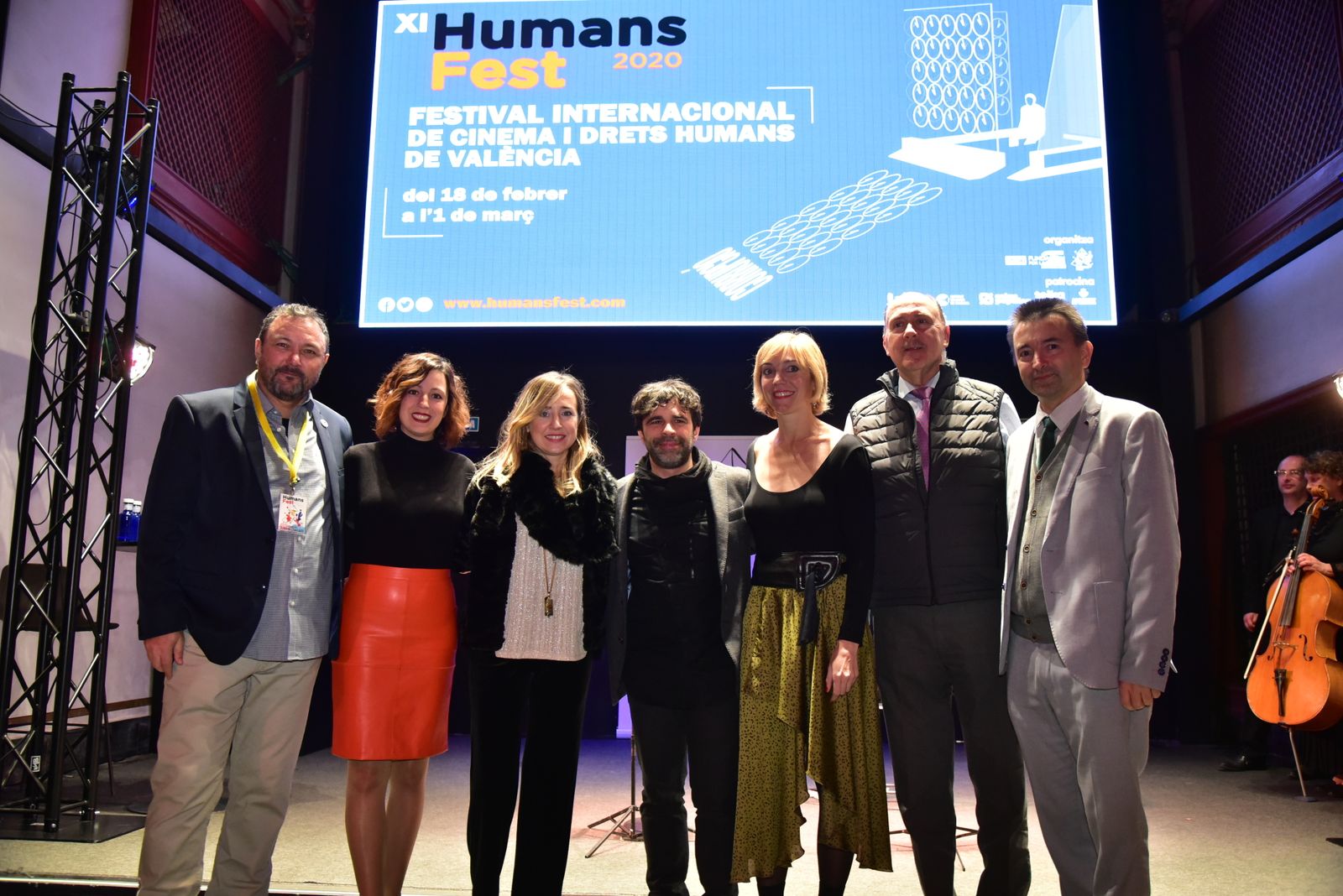 Direccióbn y premiados del Festival