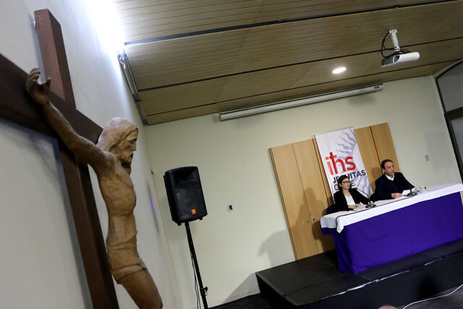 Presentación de la investigación de los jesuitas sobre Poblete