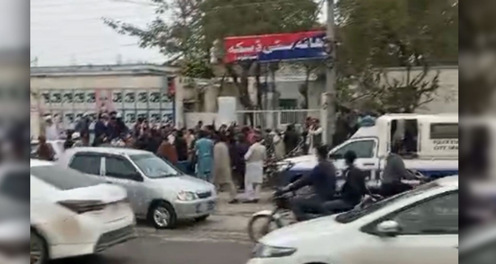 Pakistán arresta a veintidós ahmadíes musulmanes por orar