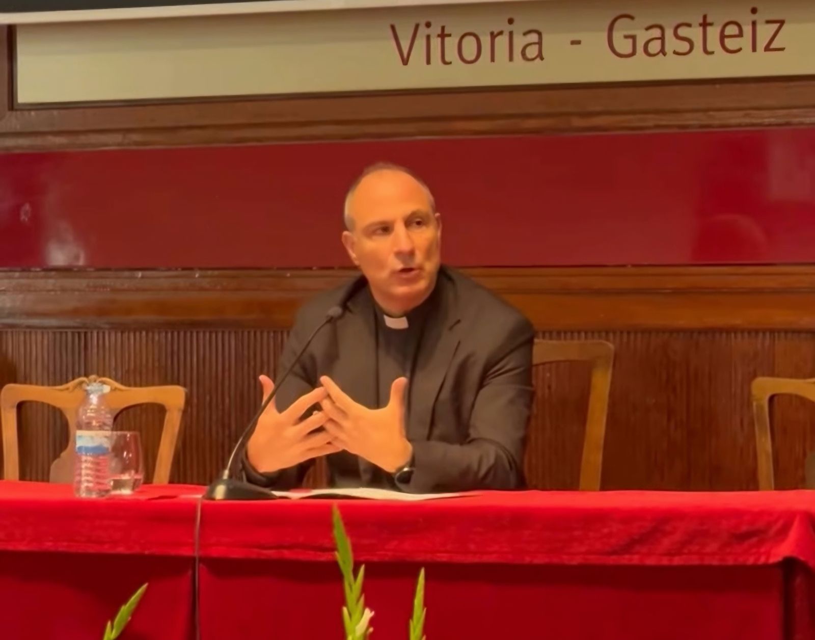 Melchor José Sánchez de Toca: Los santos “no gozan de la misma importancia en la teología que del protagonismo que tienen en la liturgia y en la religiosidad popular”