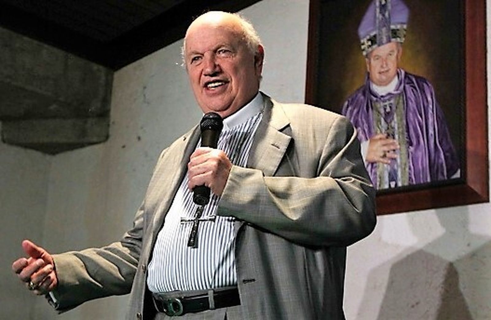 Obispo emérito de Ecatepec, ¿candidato a una diputación?