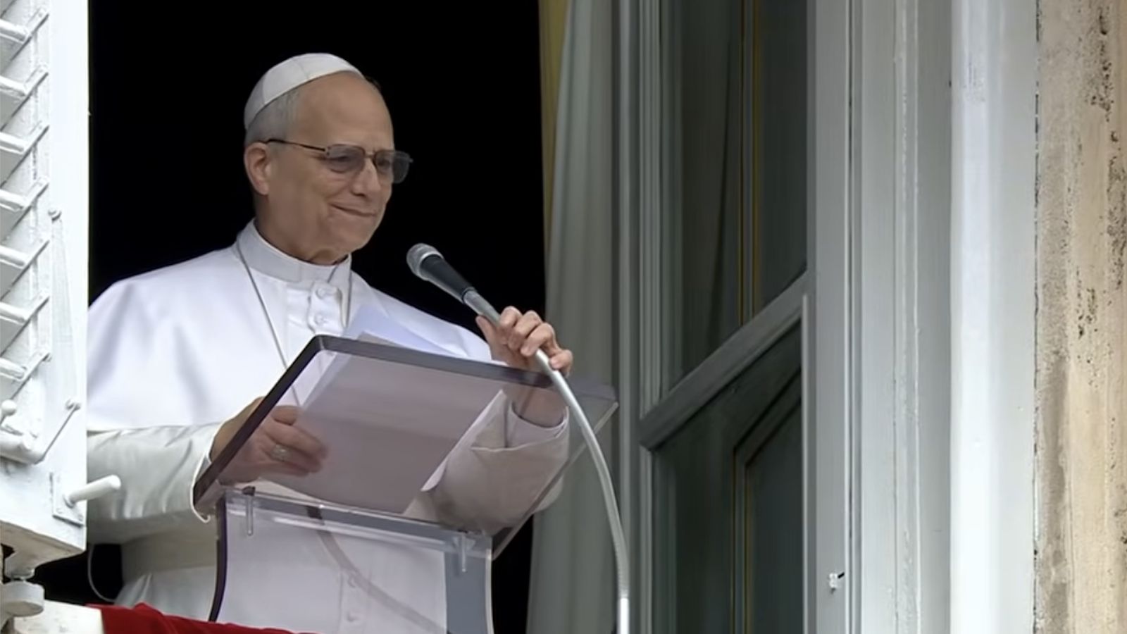 El Papa, en el ángelus