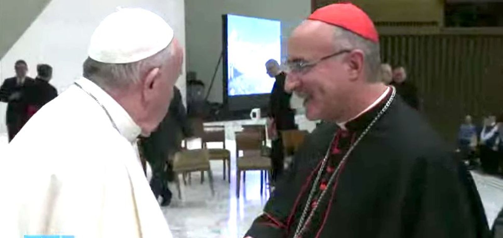El Papa saluda al cardenal Sturla en la audiencia