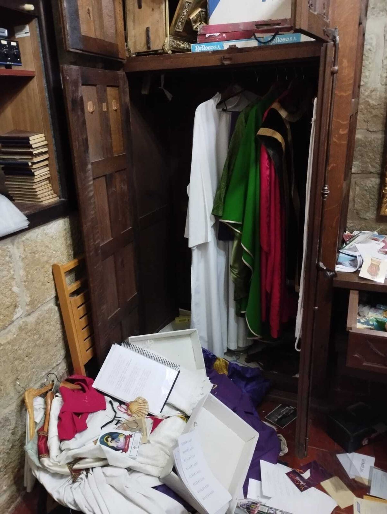 Varias parroquias navarras, profanadas