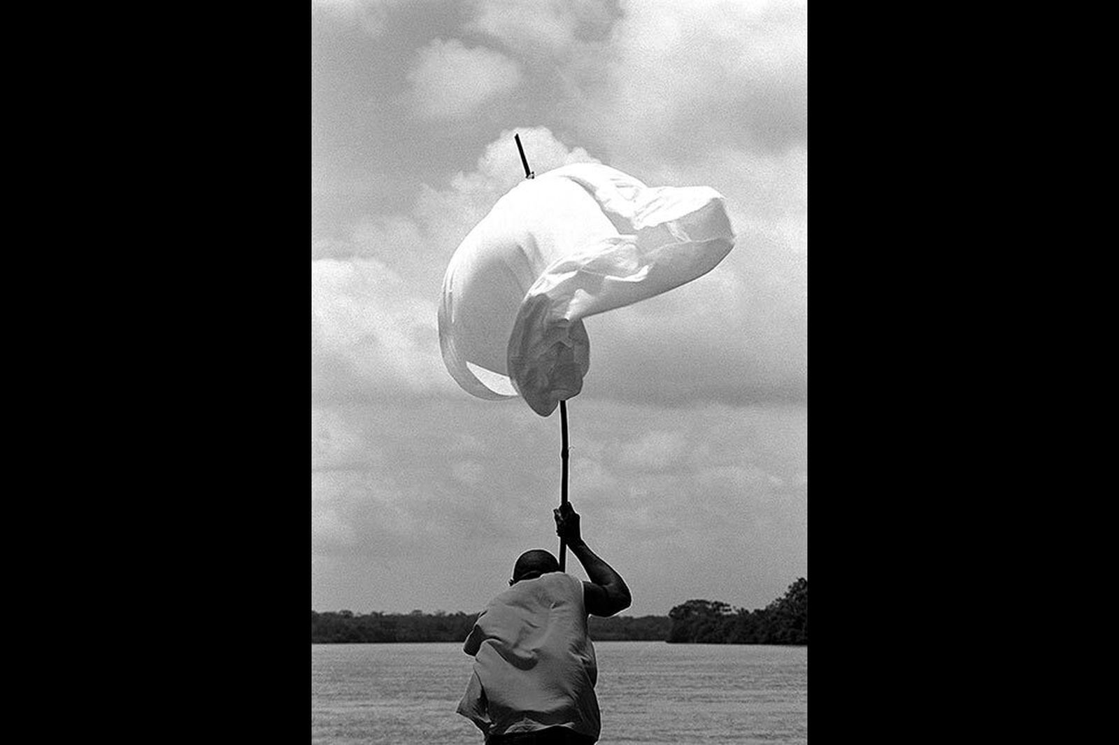 Clirio y la bandera blanca