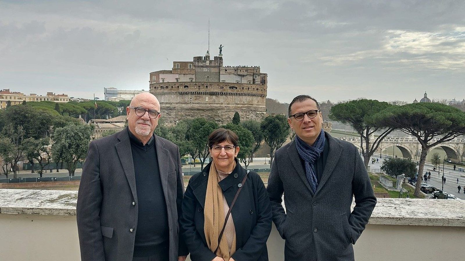 Rifat Kassis, Sahar Francis y Munther Isaac en Roma