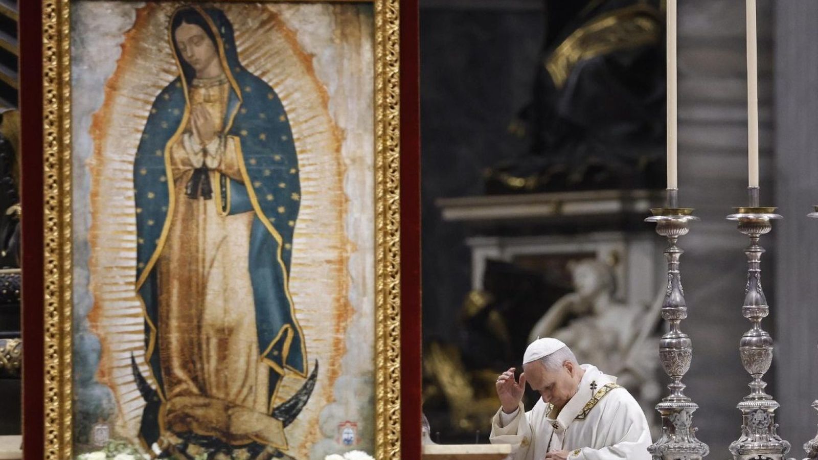 El papa pide a la Virgen de Guadalupe