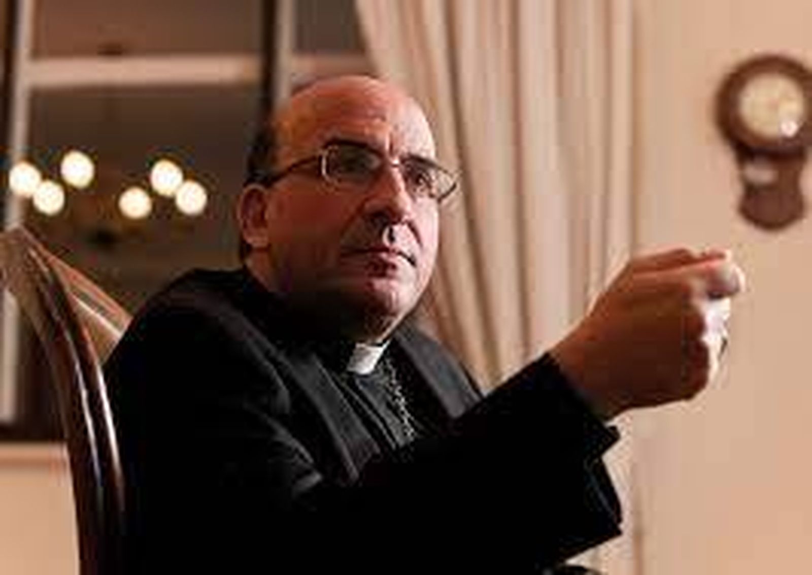 Monseñor Fernando Chomali