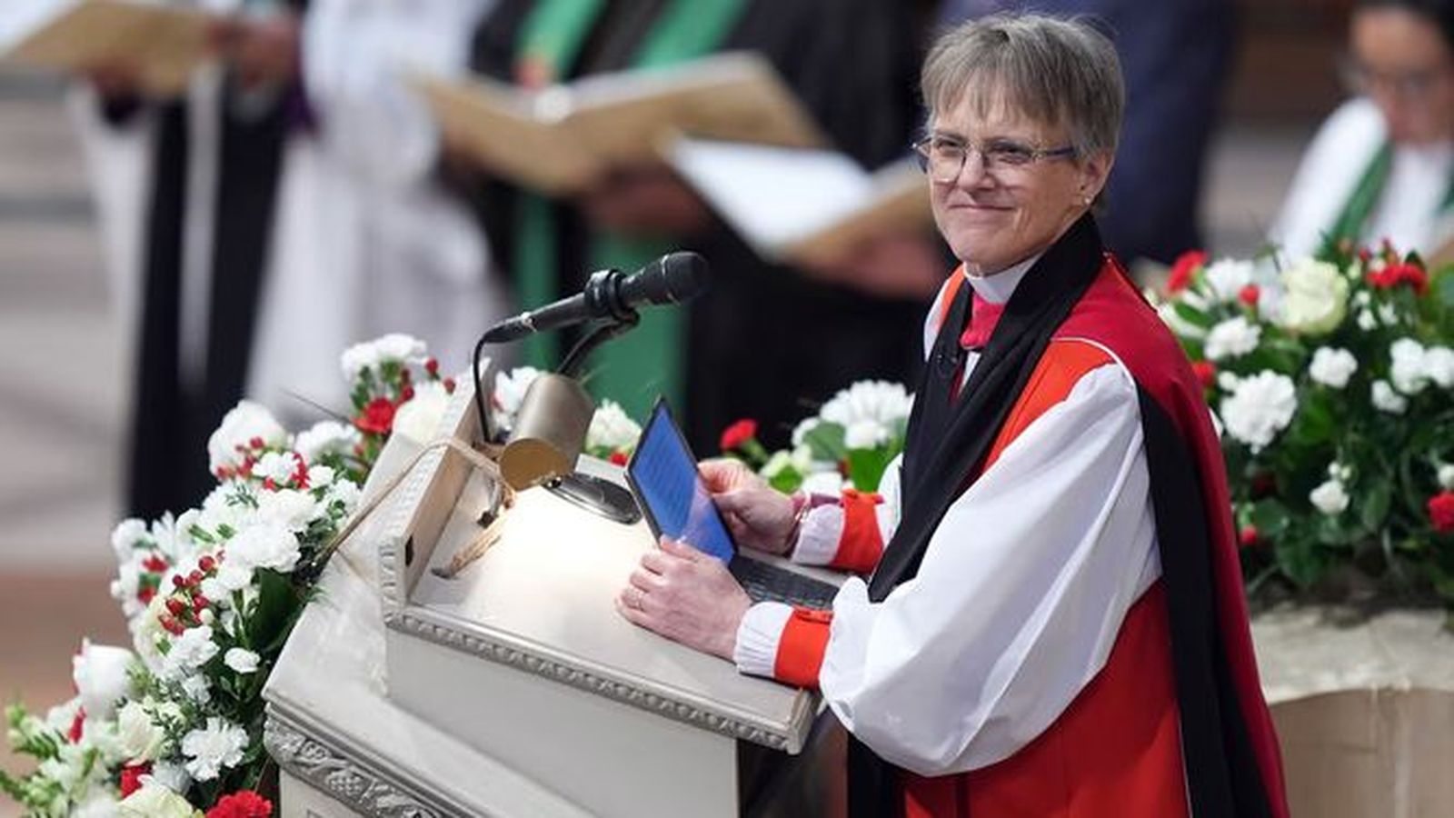 La obispa Budde y Trump