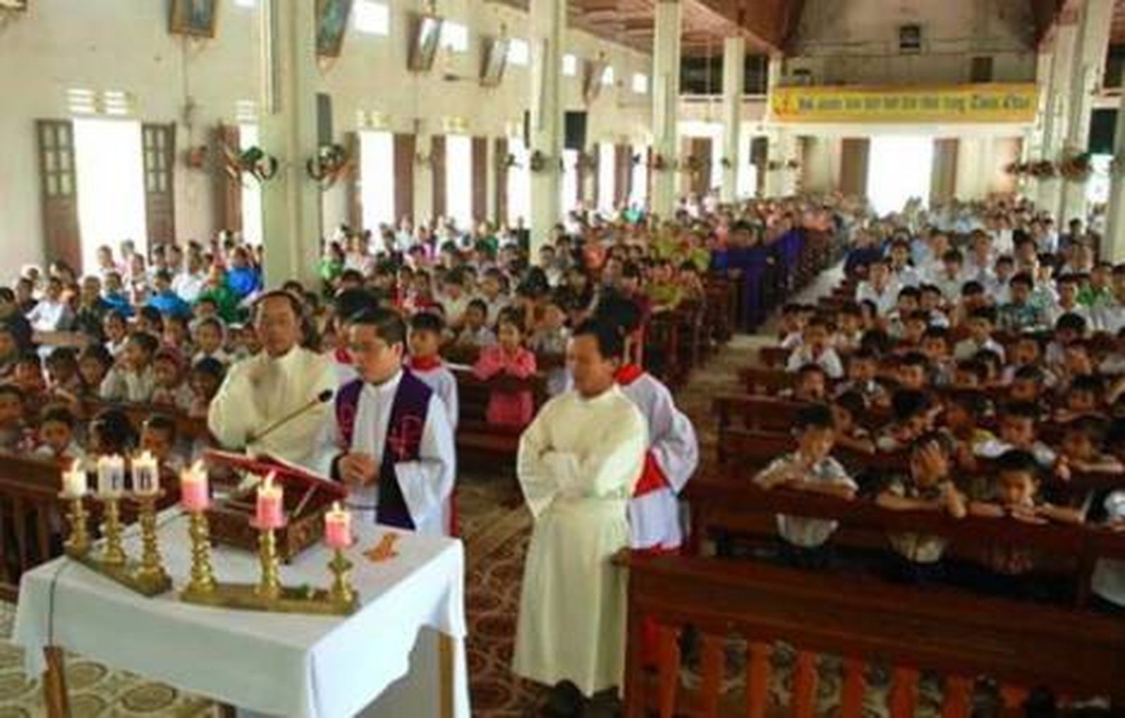 Católicos en Vietnam