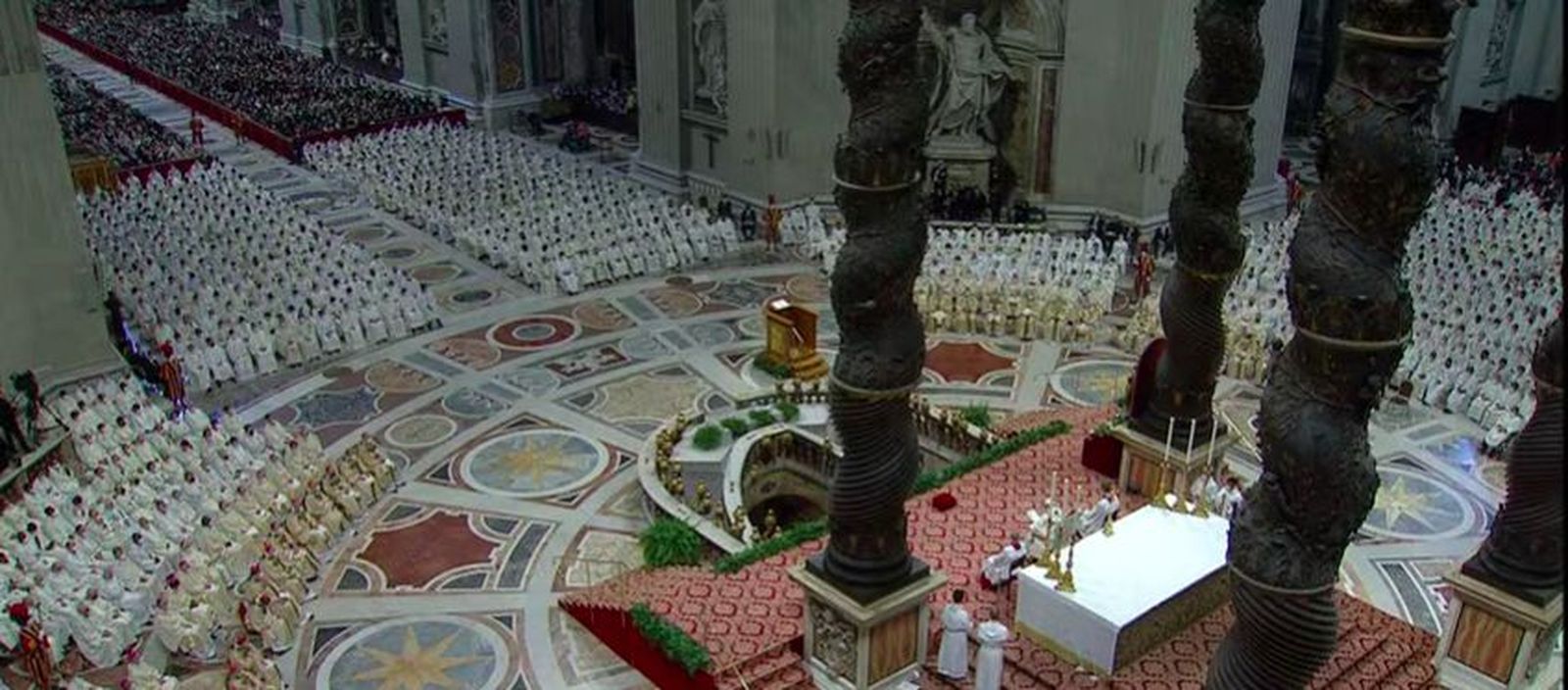 Misa Crismal en San Pedro