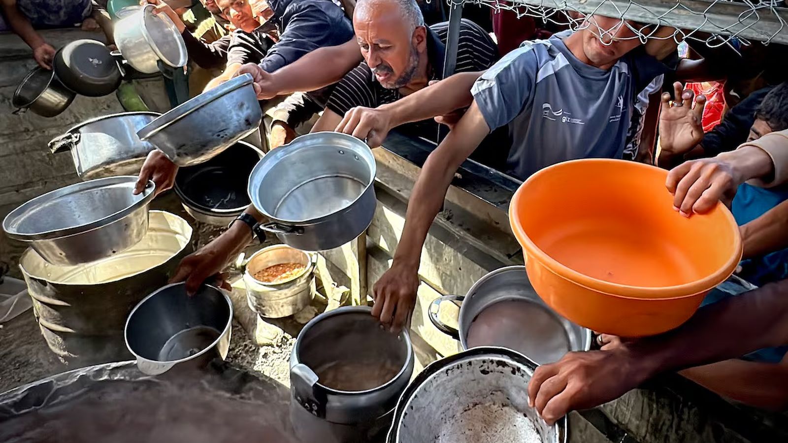 Colas de comida en Gaza