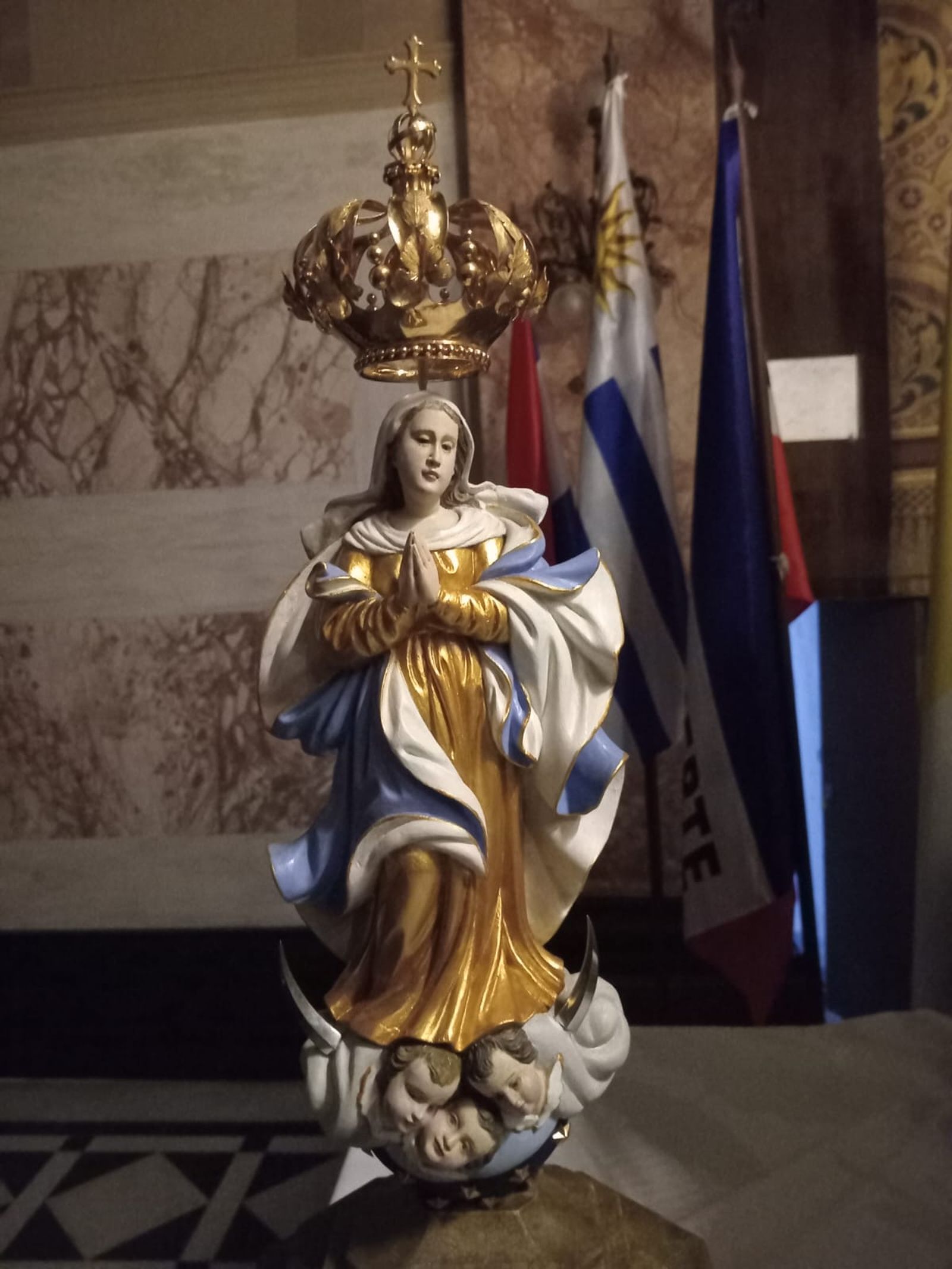 Virgen de los Treinta y tres