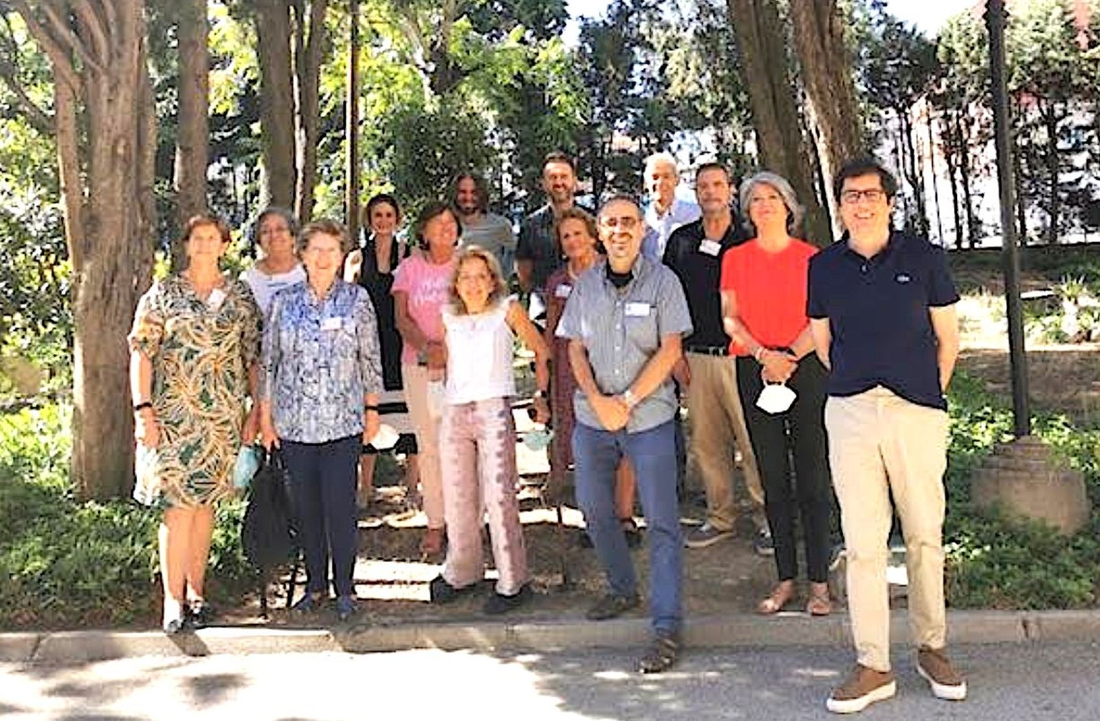 Voluntarios de El Reloj de la Vida