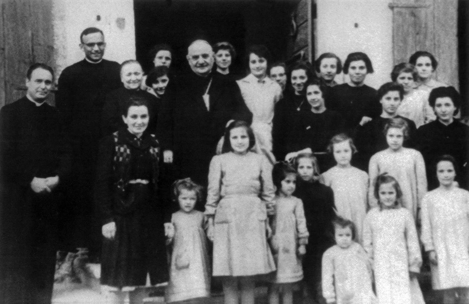 Roncalli, en uno de sus viajes