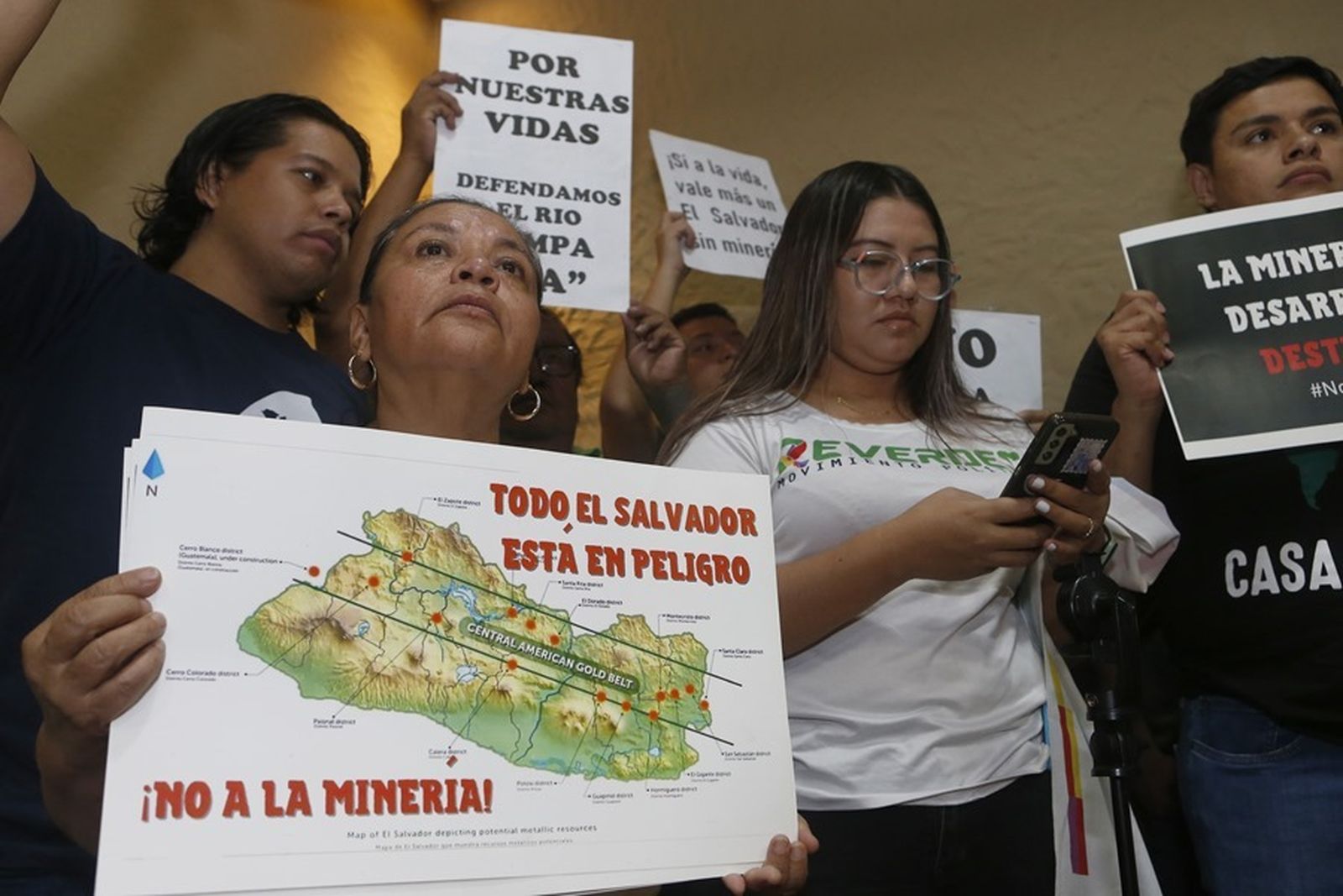 Protestas contra la explotación minera en El Salvador