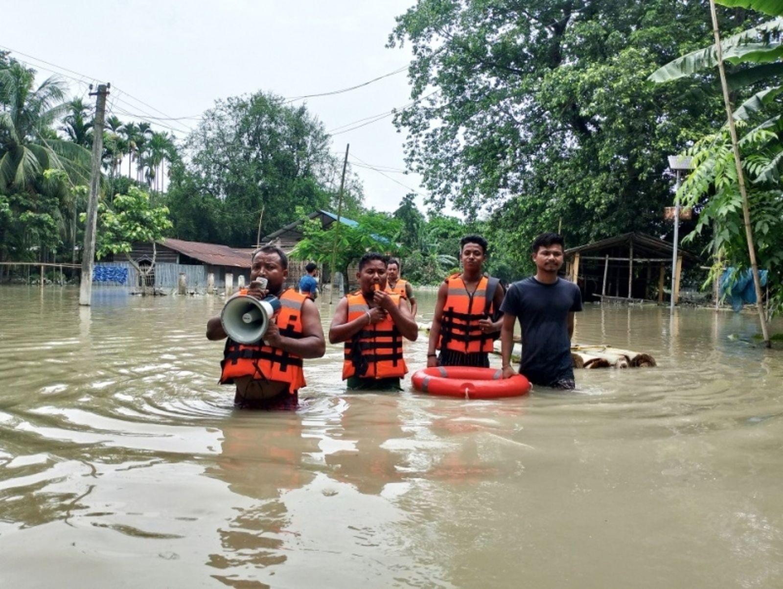 Crecidas en Assam (India)