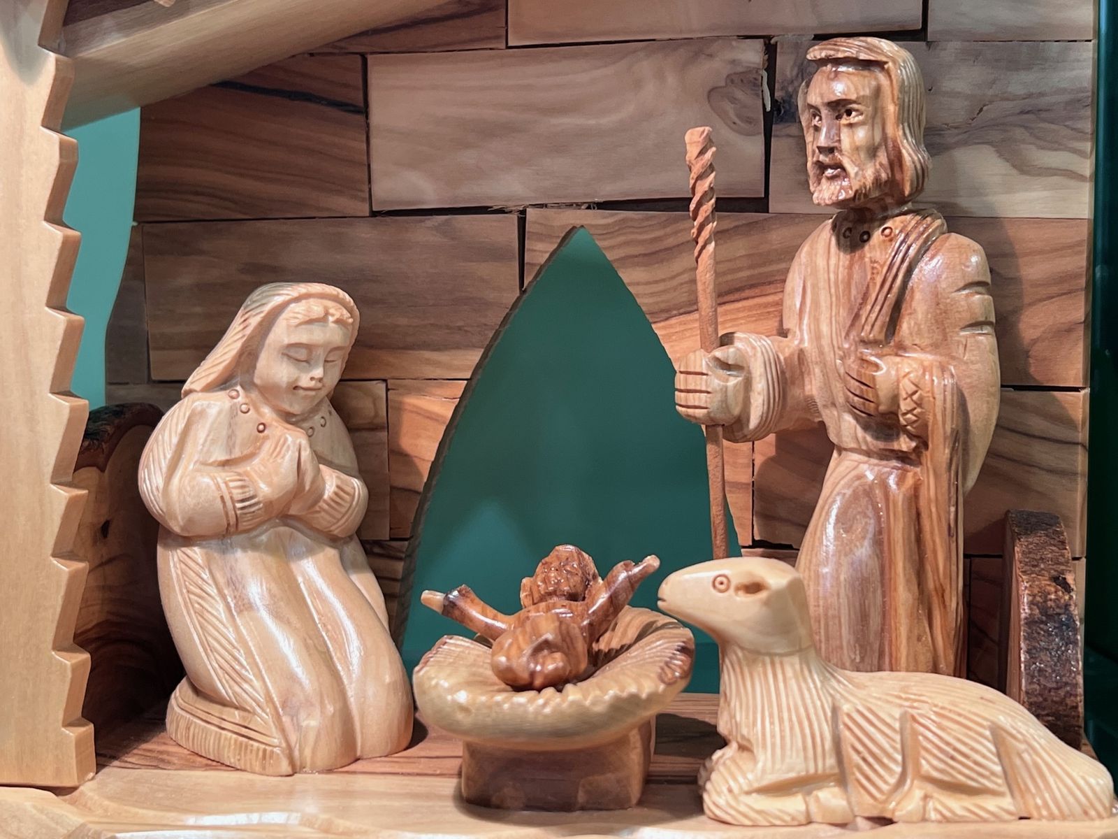 Vitoria se suma a los lugares donde poder comprar un belén hecho por artesanos palestinos