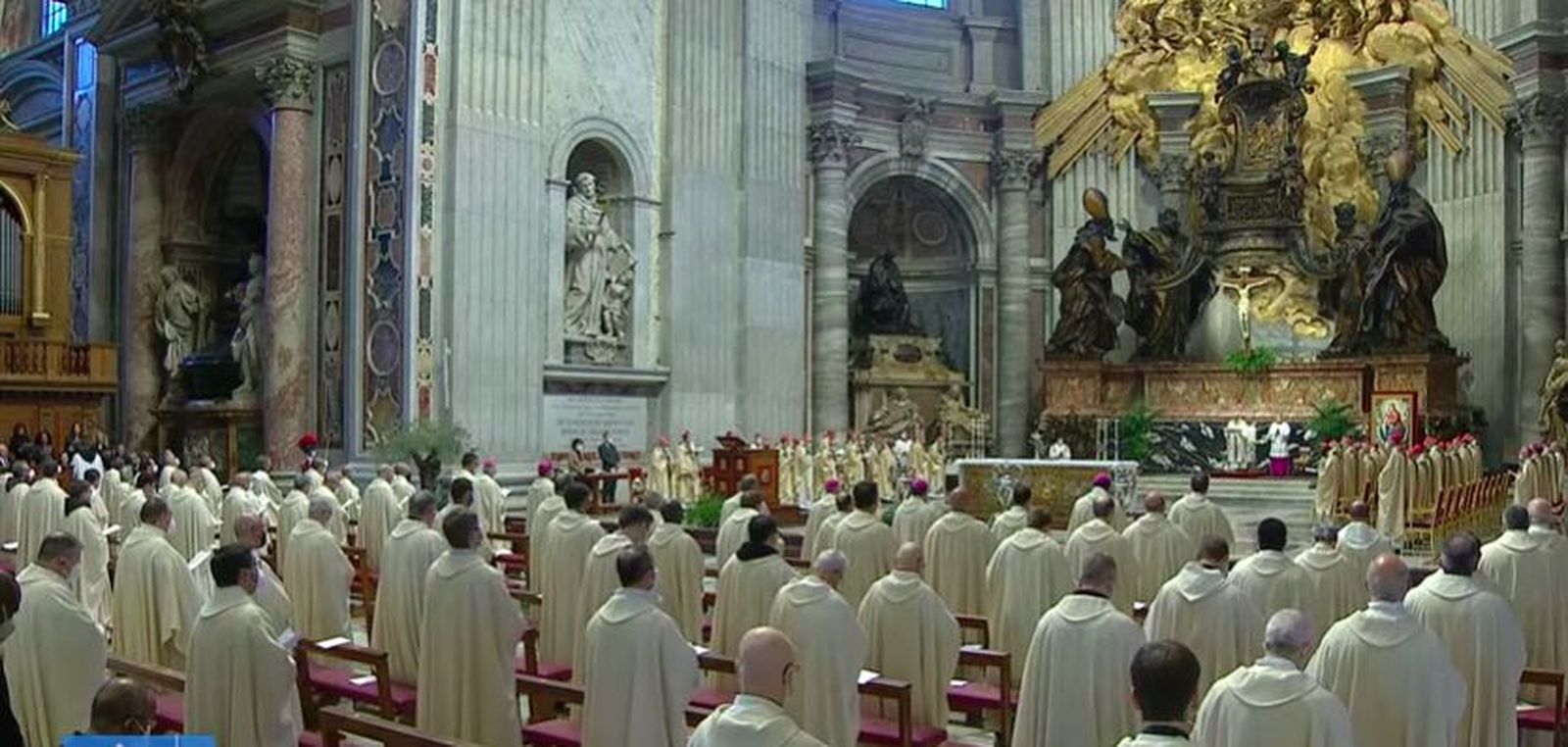 Misa crismal en San Pedro