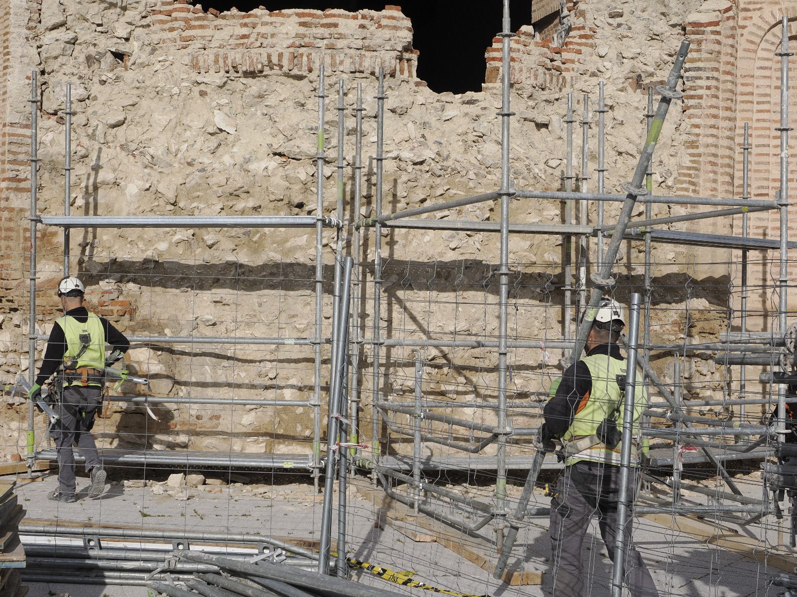 Reconstruccion del ábside de Muriel