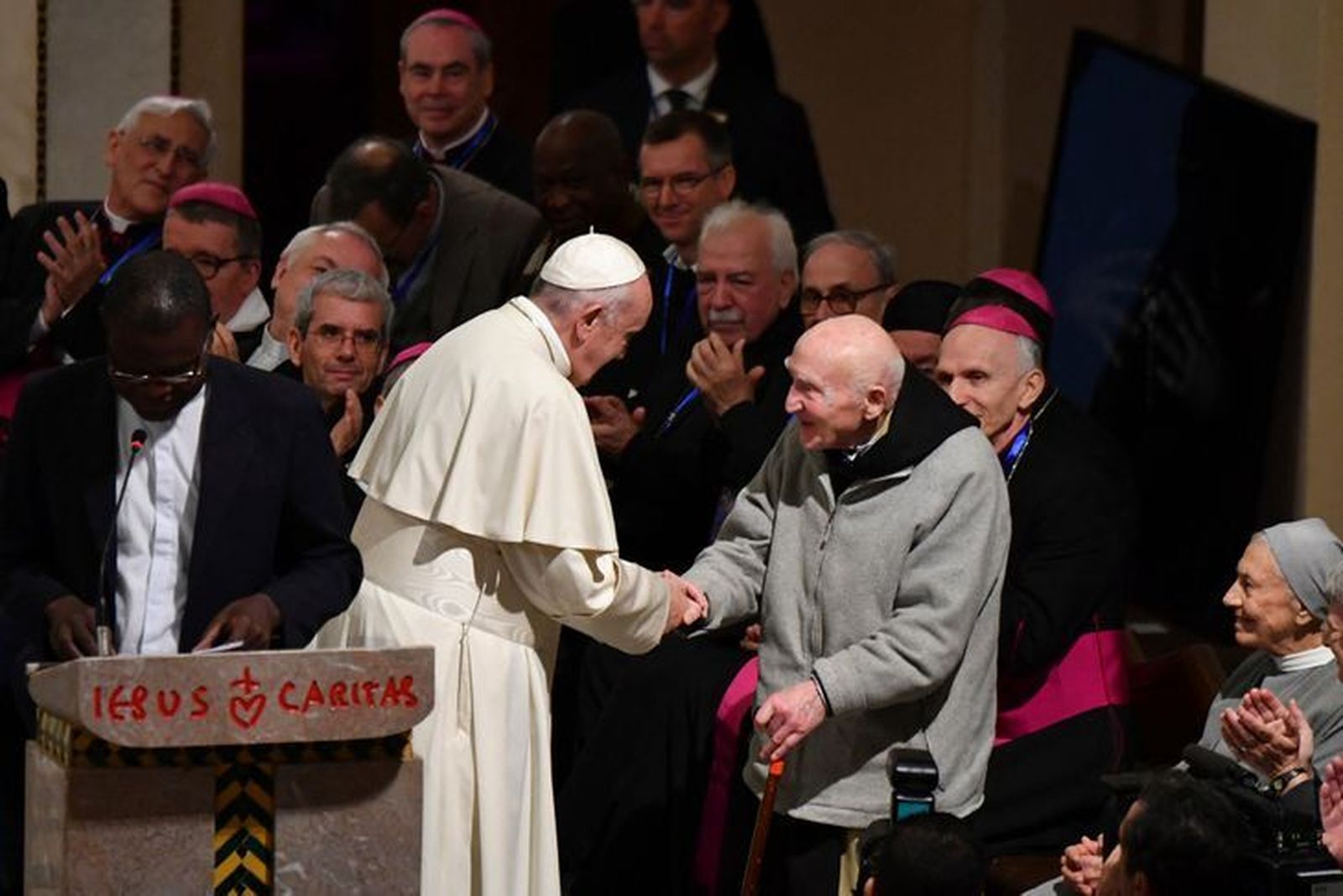 El papa Francisco y el hermano Jean Pierre Shumacher.