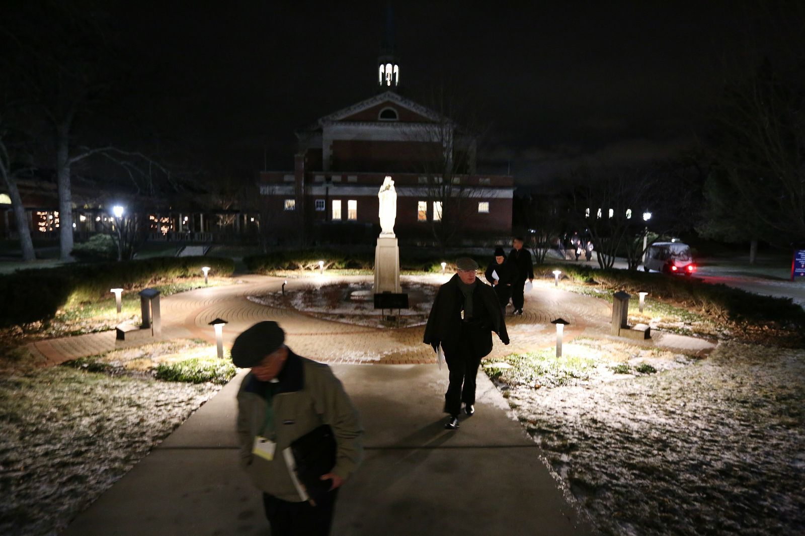 Los obispos, de ejercicios