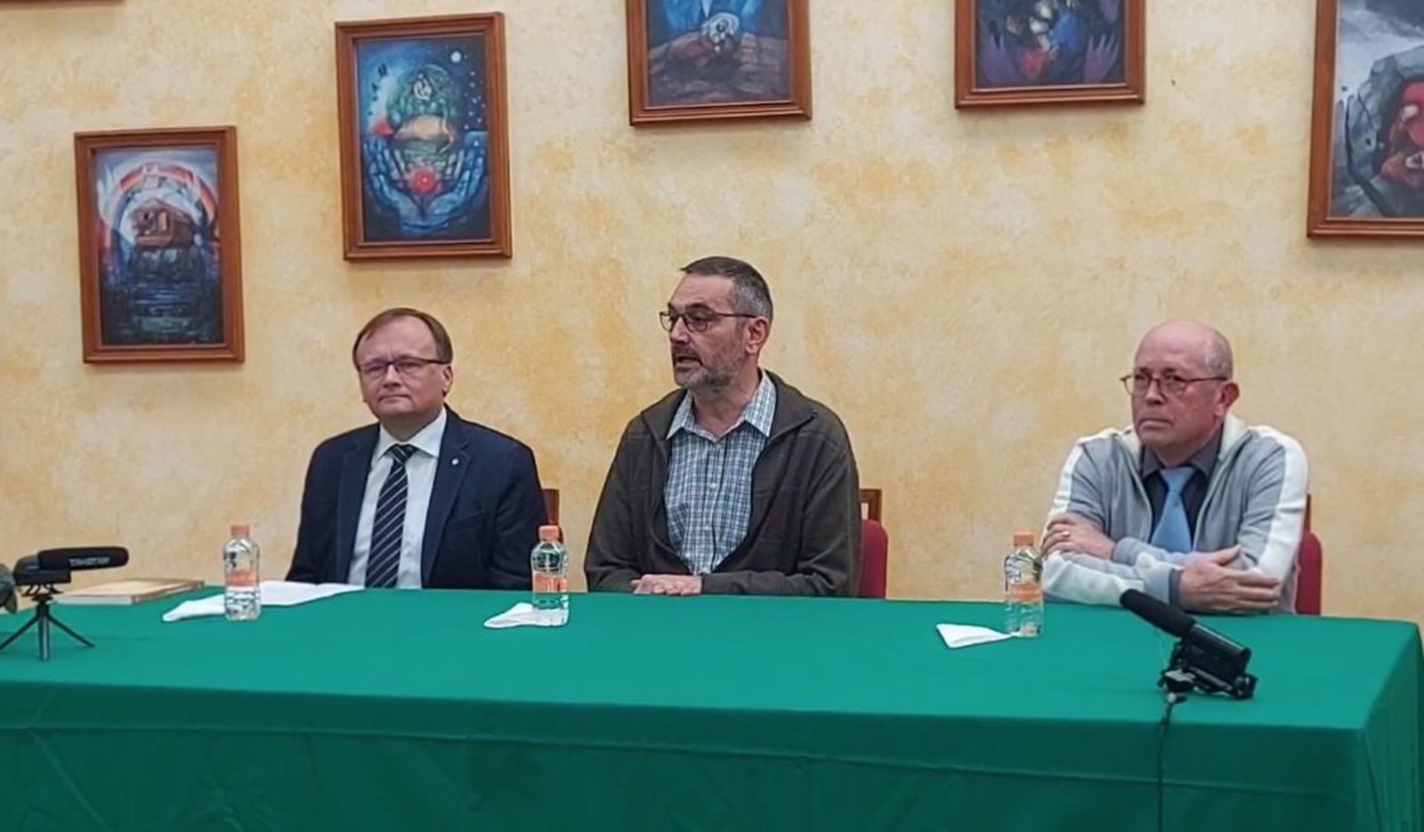 Adam Peter Grondziel, Juan Weibel, Guillermo Santamaría