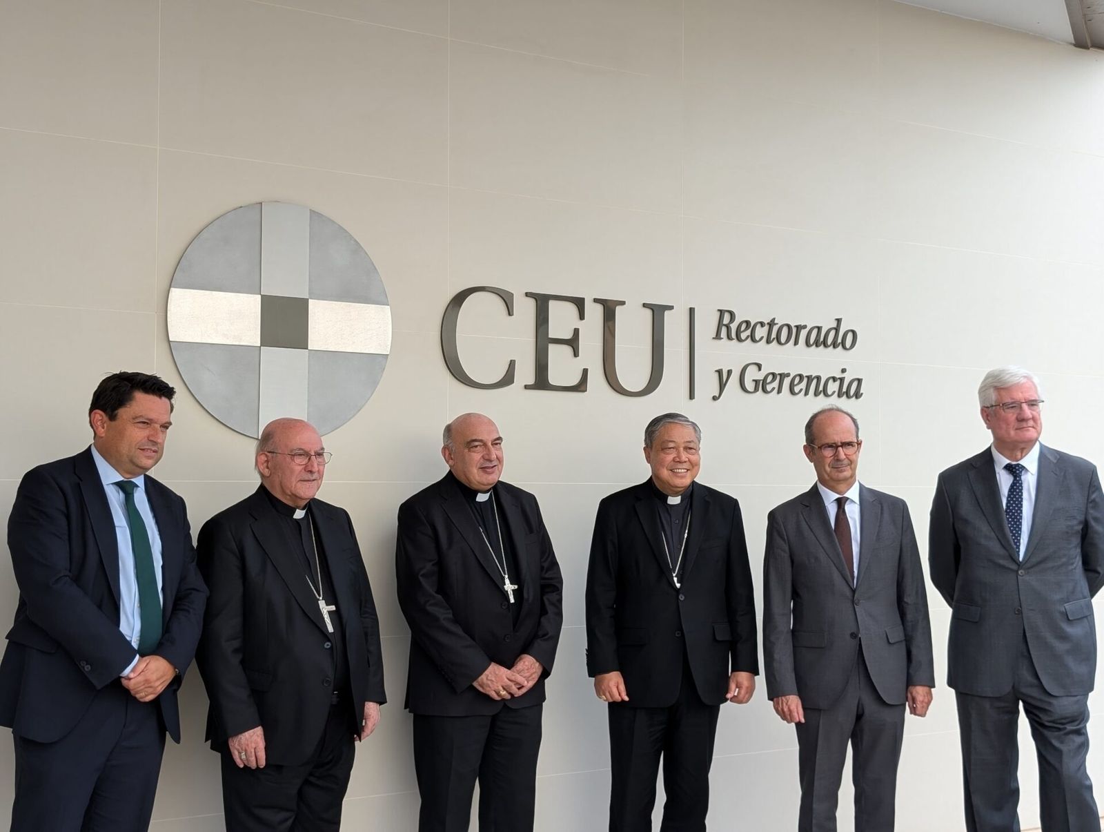 El Nuncio Apostólico en el CEU