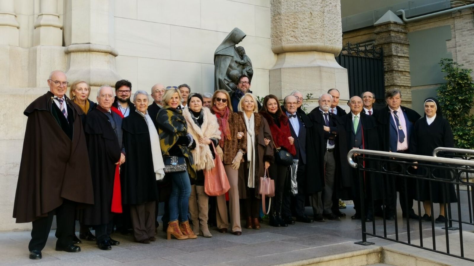 La Orden de la Capa Española en la Casa General de las Madres de Desamparados