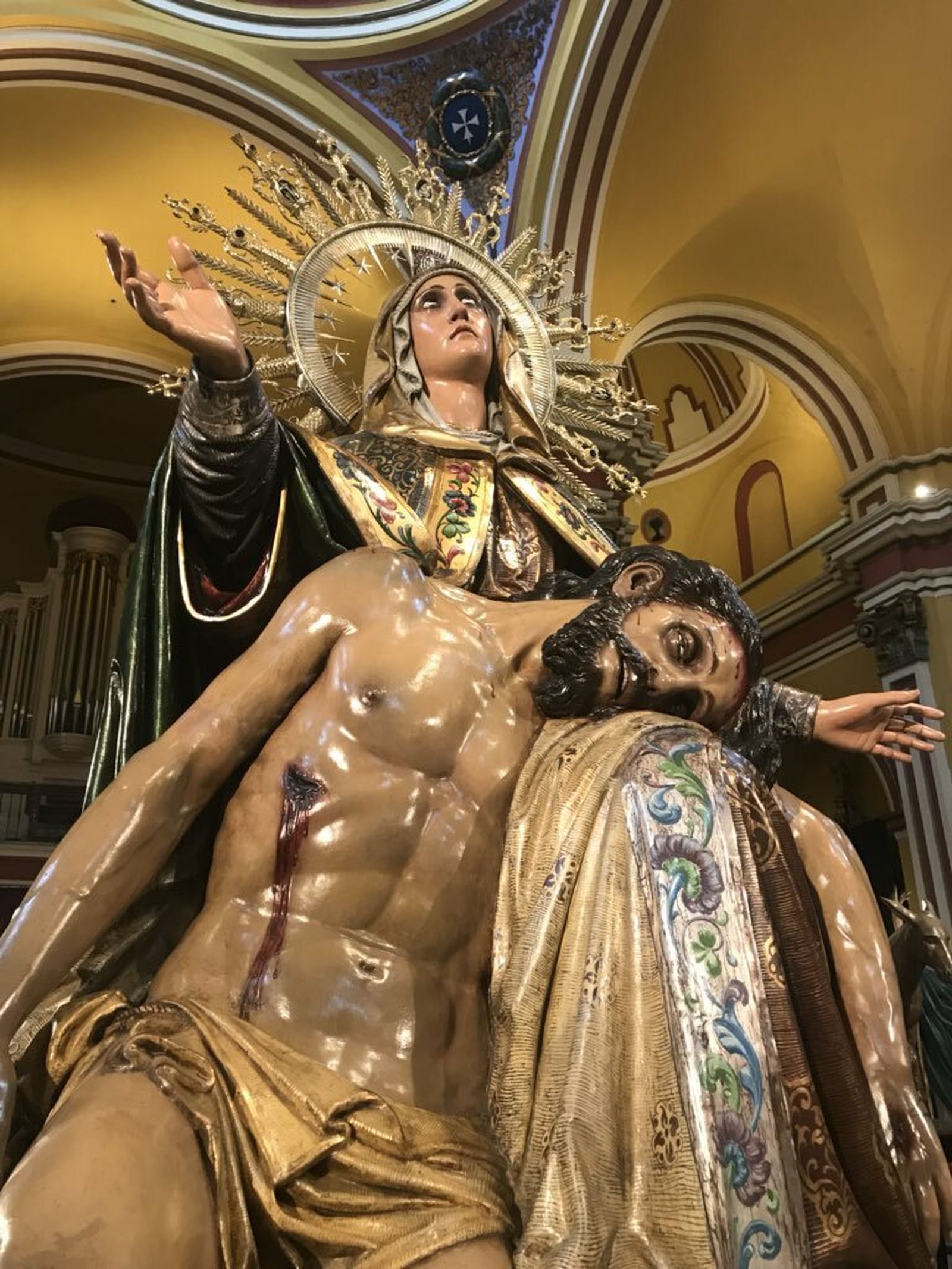 VIrgen y Cristo en Semana Santa