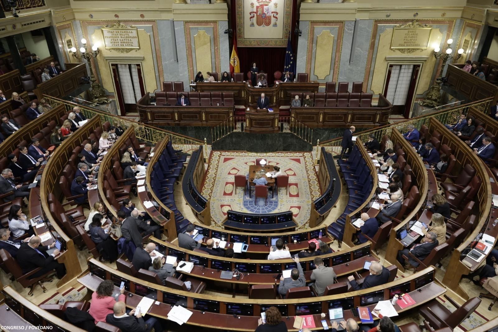 21112024 Presentación Informe Abusos Iglesia Pleno Congreso4