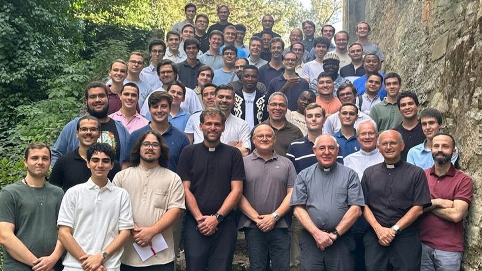 Seminaristas y formadores catalanes, durante unas jornadas de convivencia este verano.