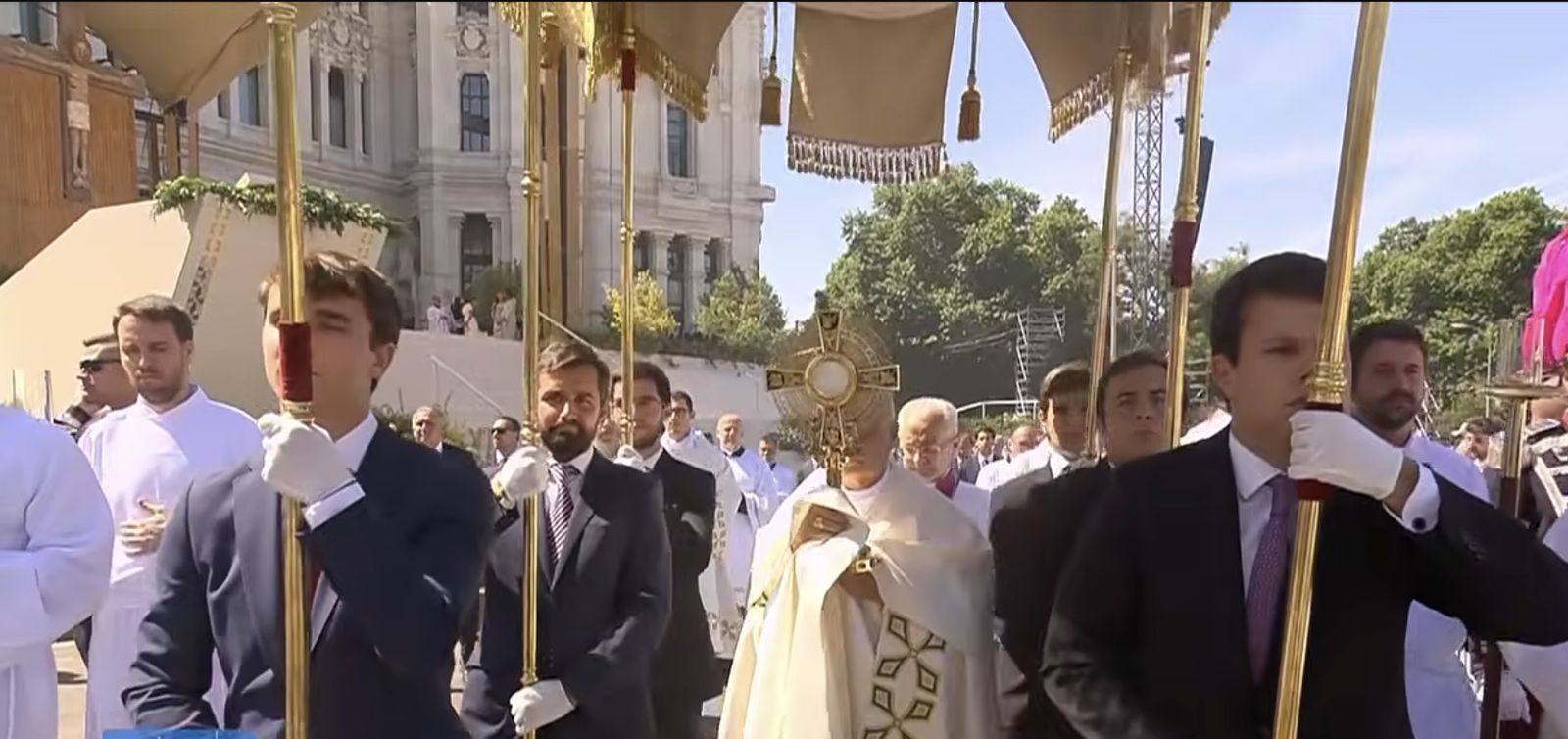 El Papa, con la Custodia