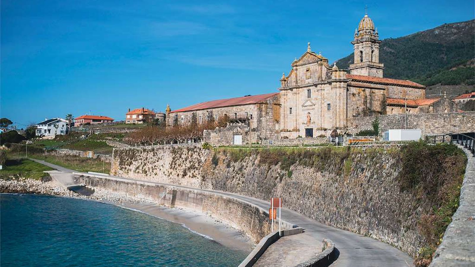 Monasterio de Oia, Pontevedra (España).