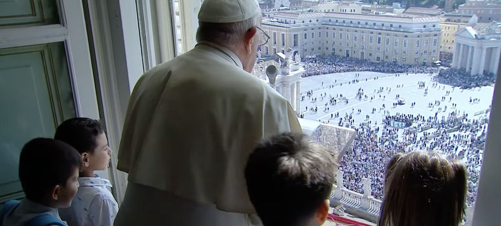 Francisco anunció un evento con niños de todo el mundo en Roma